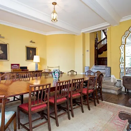 Bishop Sleeps 20 Wifi Villa Middleham